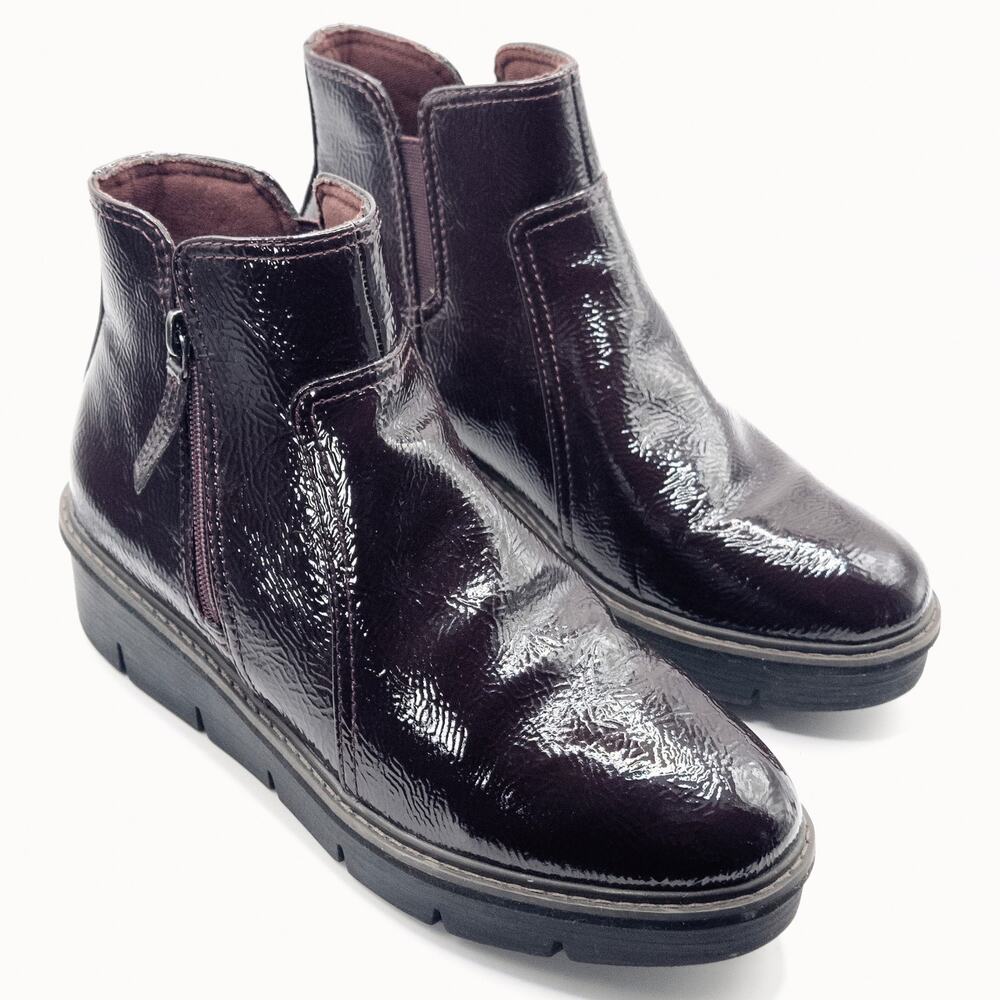 Clarks Women’s Airabell Ankle Boots Patent Leather Zip Wedge Whimsigoth Sz 8 - Picture 3 of 8